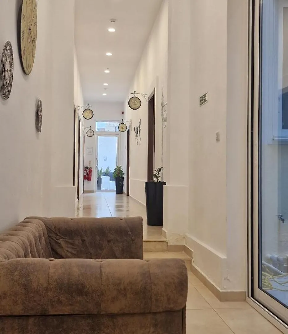 Bed and breakfast Sliema In Front Of The Sea O'Clock B&B Malta